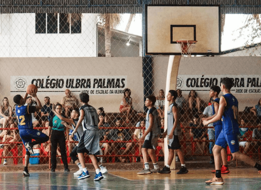 Campeonato escolar de basketball
